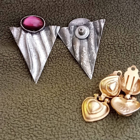 Earrings - Picture 2 of 2